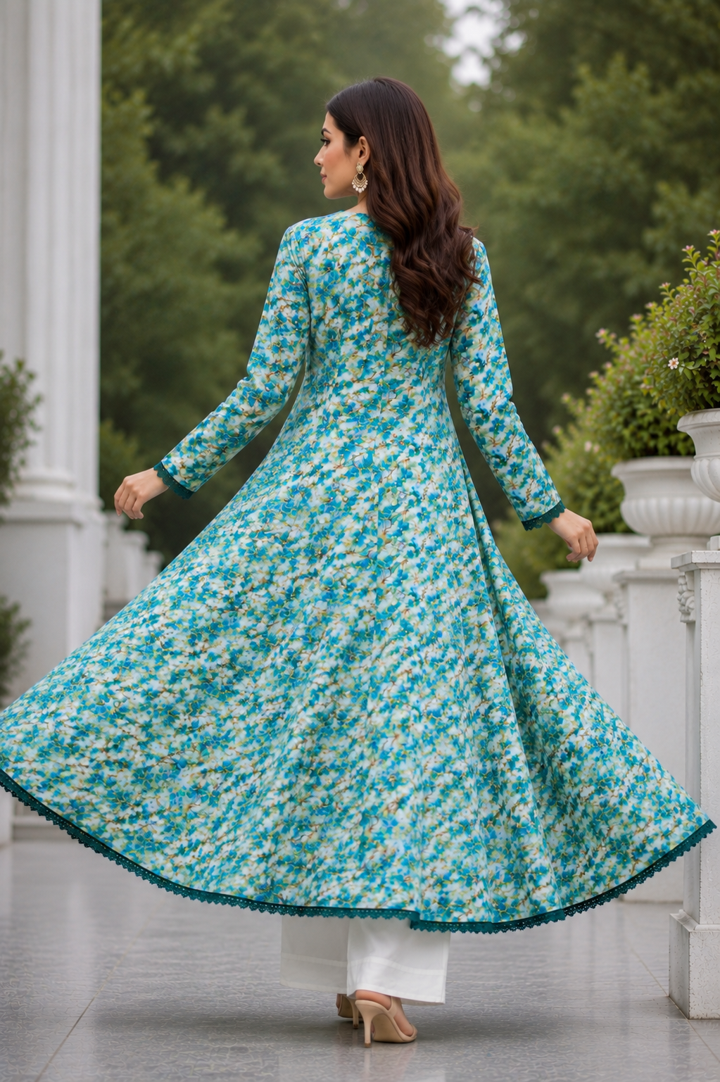 Elegant Floral Lawn Frock 🌸
